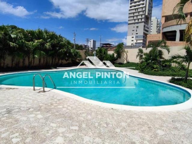 Apartamento en alquiler en Cacique Mara, Maracaibo