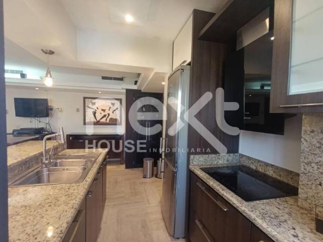 Apartamento en alquiler en Cacique Mara, Maracaibo