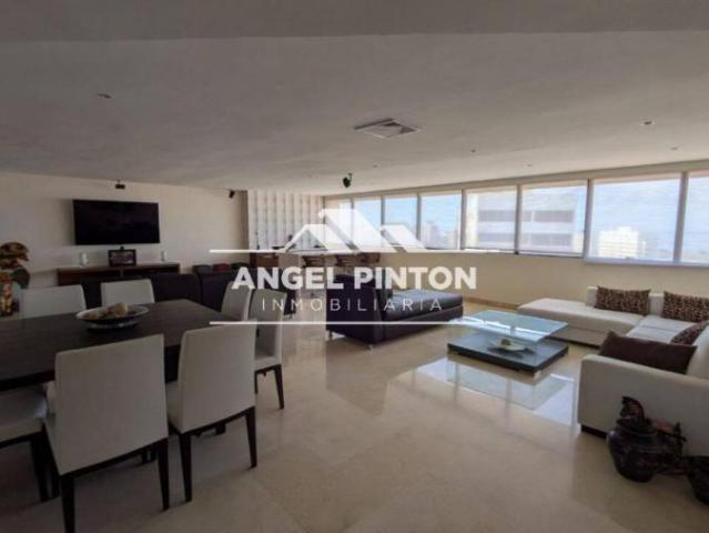 Apartamento en alquiler en Cacique Mara, Maracaibo