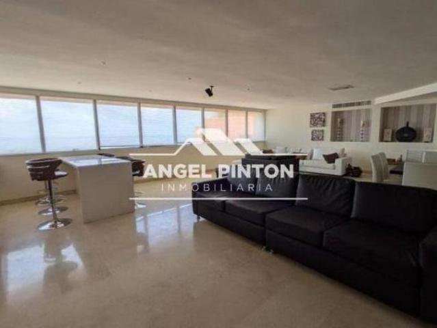 Apartamento en alquiler en Cacique Mara, Maracaibo