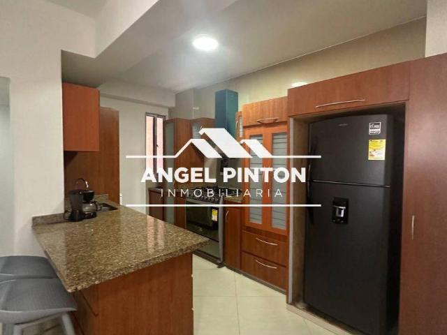 Apartamento en alquiler en Cacique Mara, Maracaibo