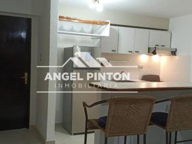 Apartamento en alquiler en Cacique Mara, Maracaibo