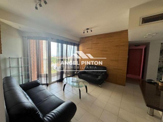 Apartamento en alquiler en Cacique Mara, Maracaibo