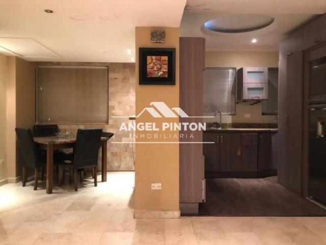 Apartamento en alquiler en Cacique Mara, Maracaibo