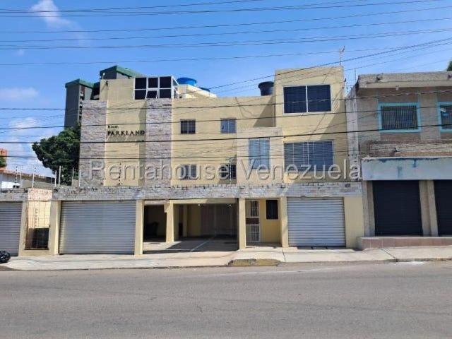 Apartamento en alquiler en Cacique Mara, Maracaibo