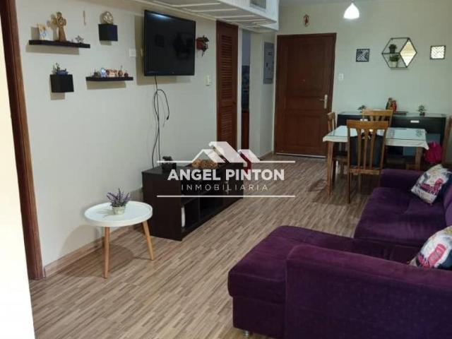 Apartamento en alquiler en Cacique Mara, Maracaibo