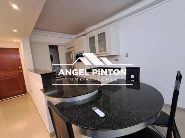 Apartamento en alquiler en Cacique Mara, Maracaibo