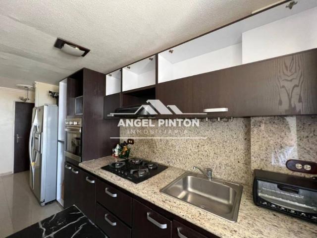 Apartamento en alquiler en Cacique Mara, Maracaibo