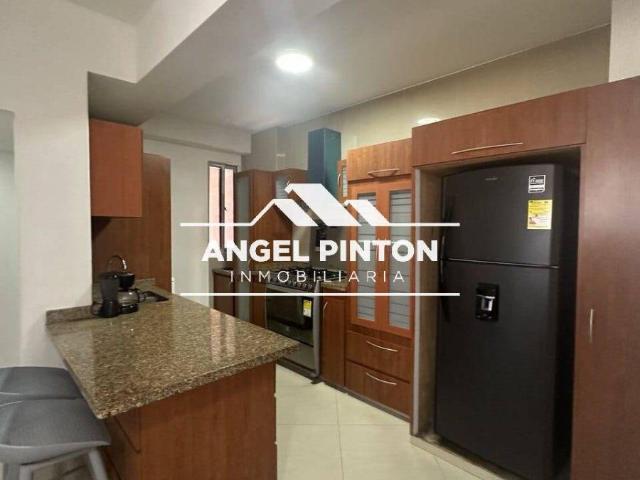 Apartamento en alquiler en Cacique Mara, Maracaibo