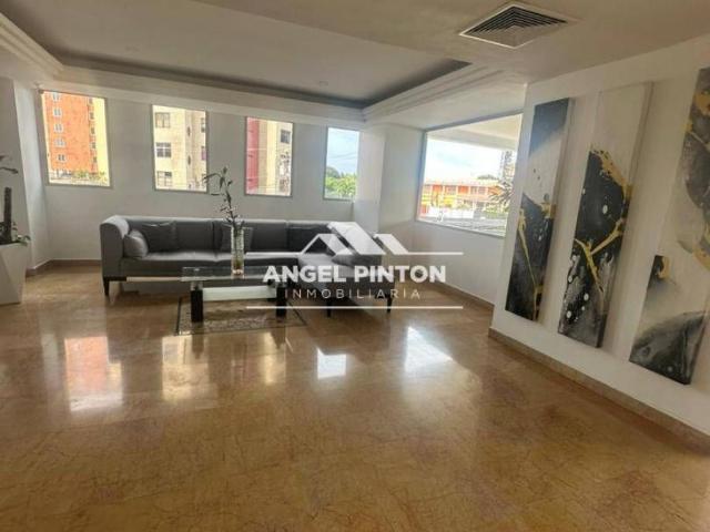 Apartamento en alquiler en Cacique Mara, Maracaibo