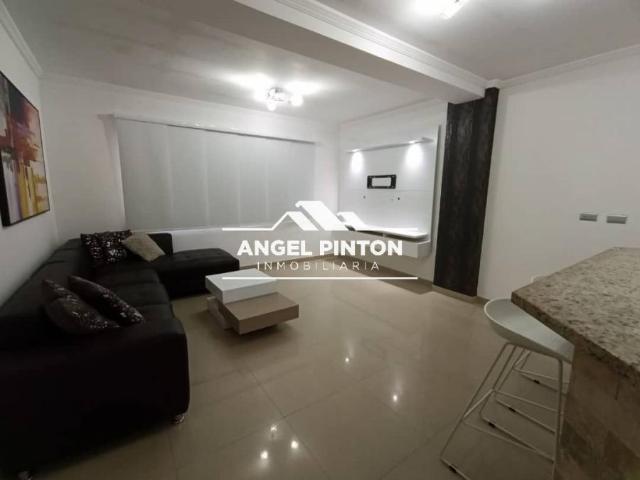 Apartamento en alquiler en Cacique Mara, Maracaibo