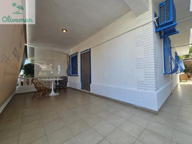 Apartamento en alquiler en Oliva