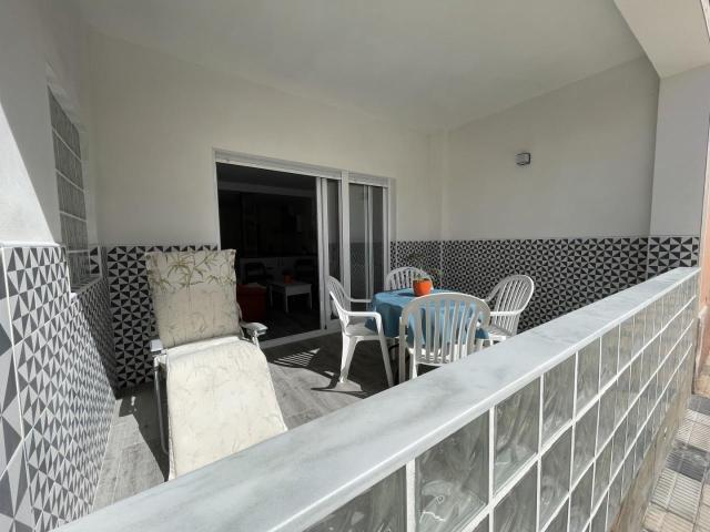 Apartamento en alquiler en Oliva