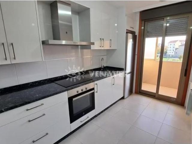 Apartamento en alquiler en O Vinteún, Ourense