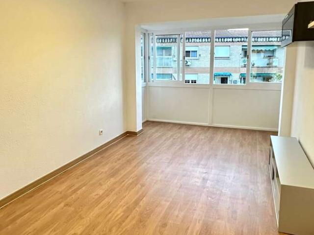 Apartamento en alquiler en Parla, La Laguna Apartamento en alquiler en Parla, La Laguna
