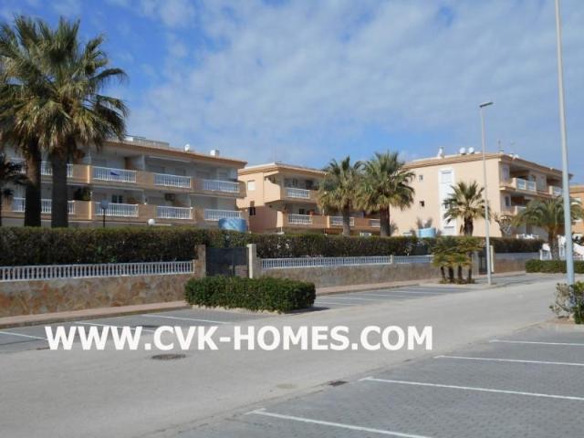 Apartamento en alquiler en Piles