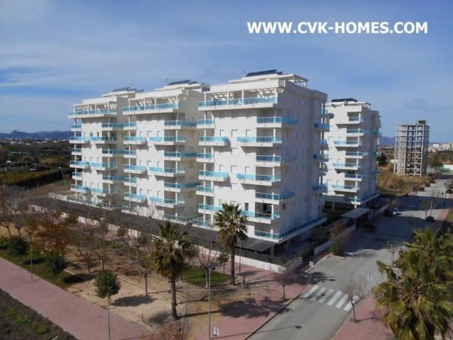 Apartamento en alquiler en Piles