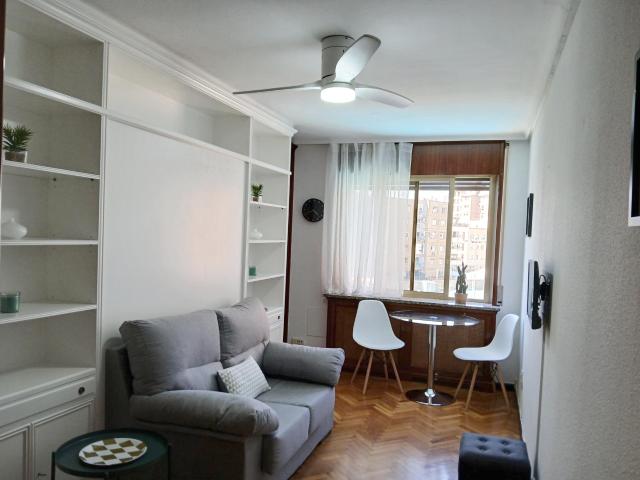 Apartamento en alquiler en Centro, Madrid