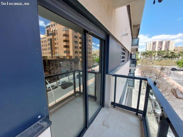 Piso en alquiler en Alicante, Valencia