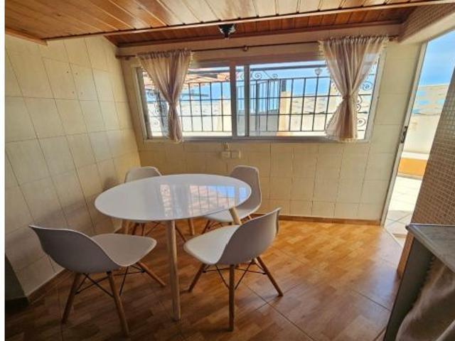 Piso en alquiler en Albufereta, Alicante