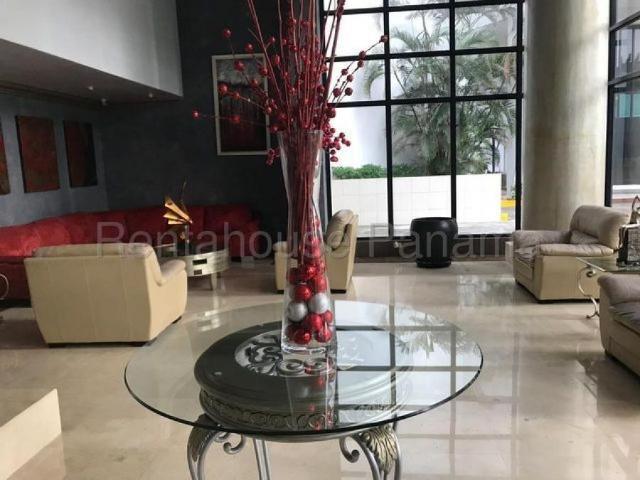 Apartamento en Alquiler en Santiago Dos Mares Veraguas 595 m2. 4 hab