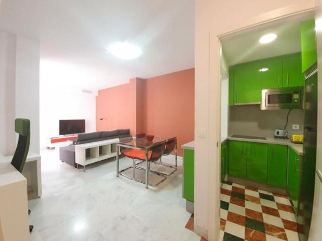 Apartamento en alquiler en Sevilla, Alfalfa