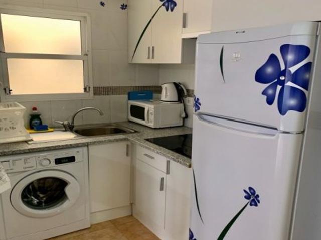 Piso en alquiler en Urbanización Calas Blancas, Torrevieja