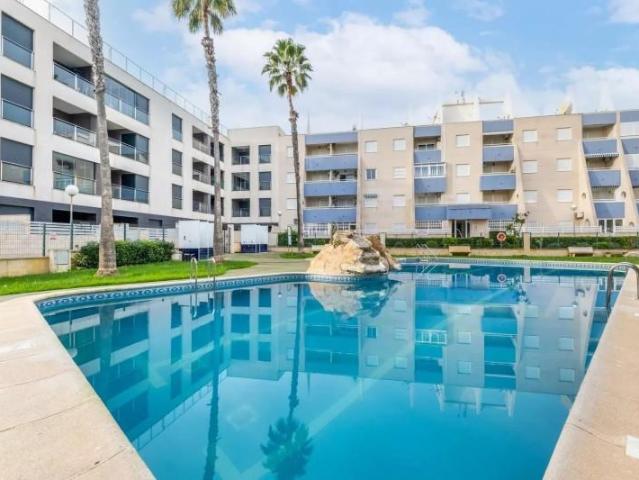 Apartamento en alquiler en Torrevieja, La Mata