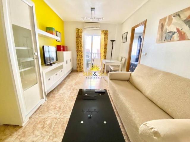 Apartamento en alquiler en Torrevieja, Urbanización Calas Blancas