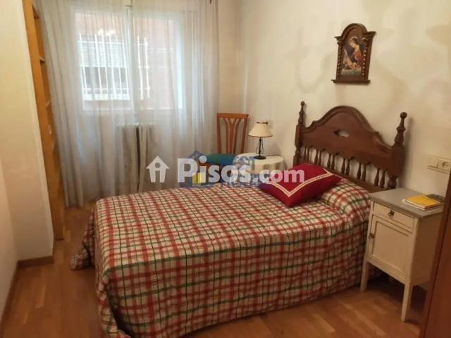 Apartamento en alquiler en Centro, León