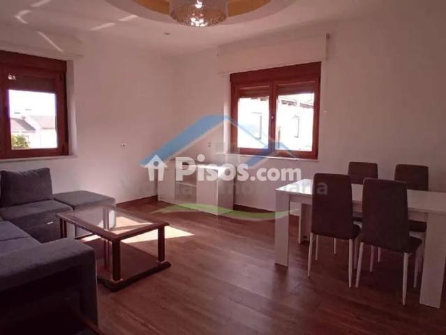 Apartamento en alquiler en Centro, León