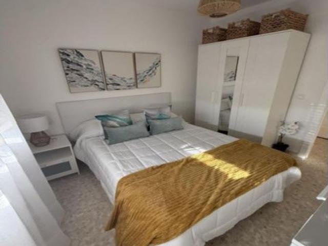 Piso en alquiler en Capuchinos, La Axarquía