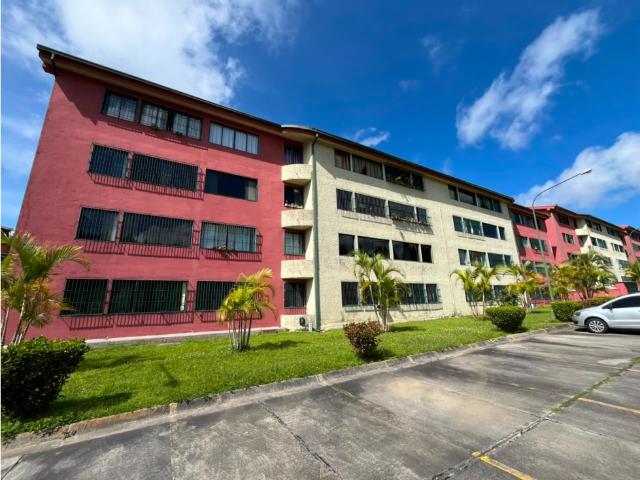 Apartamento en alquiler en Carrizal, Miranda