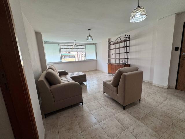 Apartamento en alquiler en La Veguita, Caracas