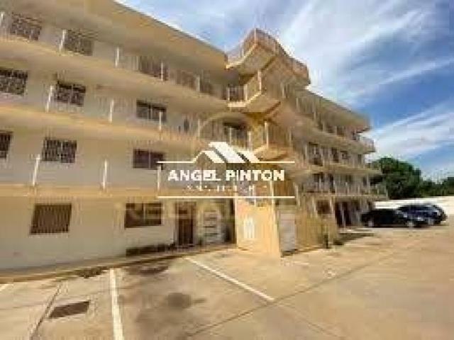 Apartamento en venta en Cacique Mara, Maracaibo