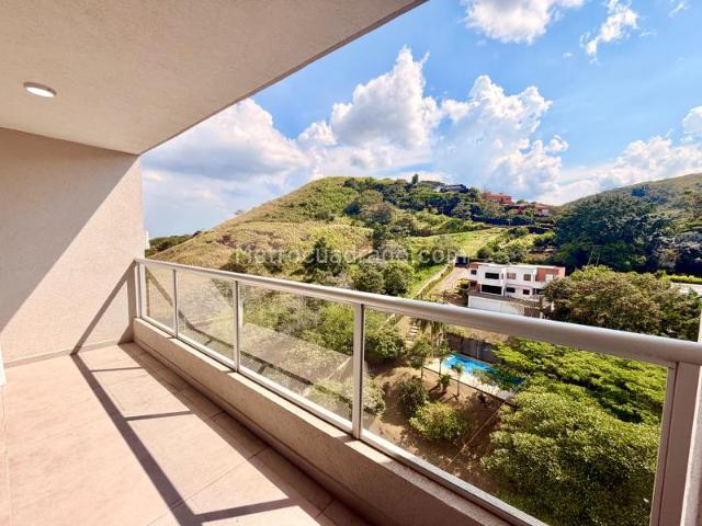 Apartamento en arriendo en El Poblado Campestre, Candelaria