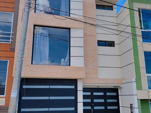 Apartamento en arriendo en La Colorada, Centro