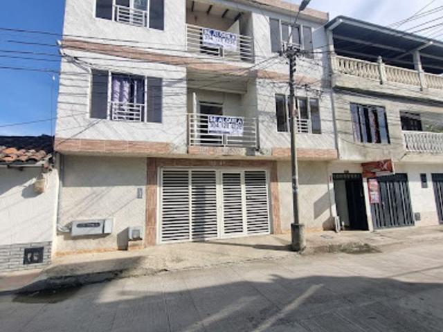 Apartamento en arriendo en El Cerrito, Sur