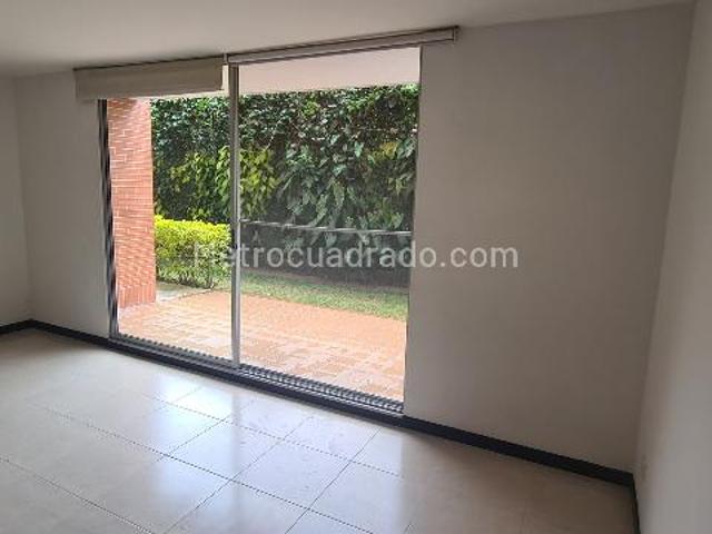 Apartamento en arriendo en Centro, Tolima