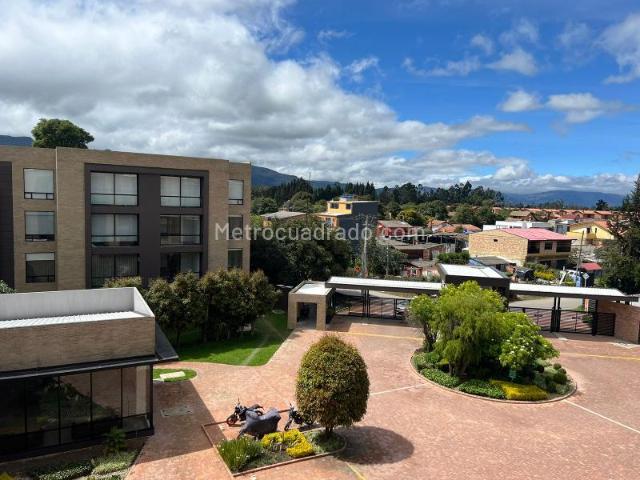 Apartamento en arriendo en Centro, Cundinamarca