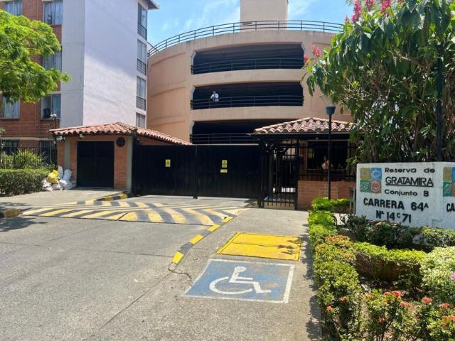 Apartamento en arriendo en Sur, El Limonar