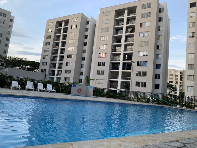 Apartamento En Arriendo En Altos Del Rosario A82092