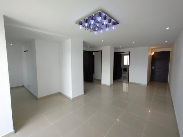 Apartamento En Arriendo En Barranquilla En Altos De Riomar A300960