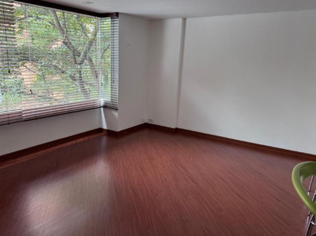 Apartamento en arriendo en Ricaurte, Bogotá