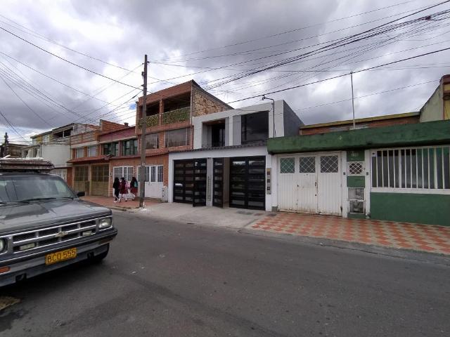 Apartamento en arriendo en Villa de Los Alpes, Bogotá