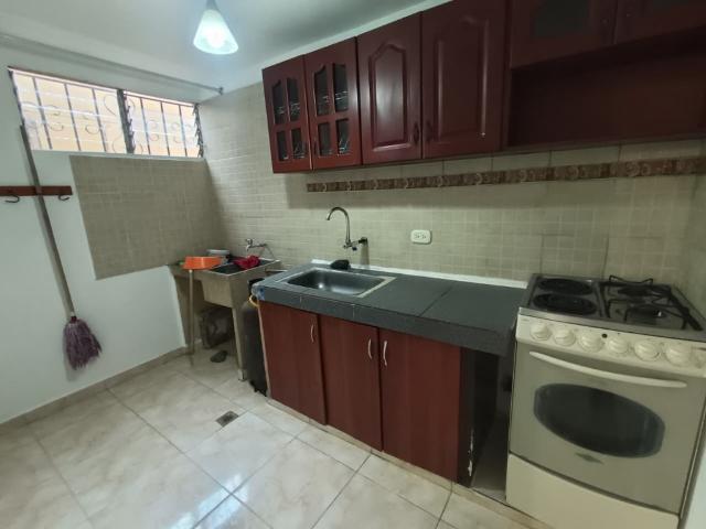 Apartamento En Arriendo En Cali En Aguacatal A356261