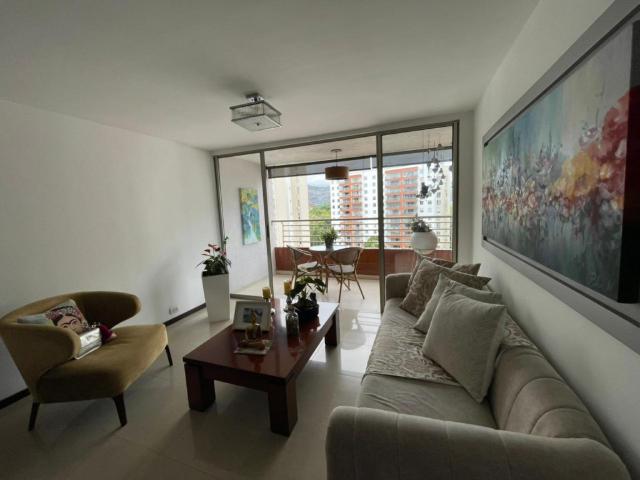 Apartamento En Arriendo En Cali En Cerca Al Centro Comercial Chipichape A331357