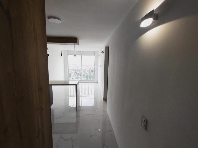 Apartamento En Arriendo En Cali En El Calvario A186619