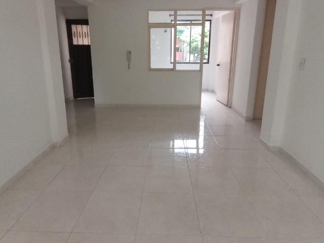 Apartamento en arriendo en Sur, El Limonar