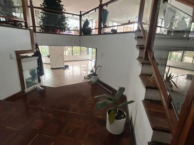 Apartamento En Arriendo En Cali En La Alborada A329279